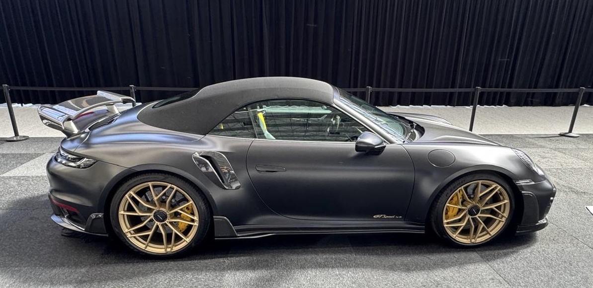 porsche 911 turbo s